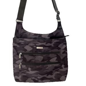 Baggallini Bucket Bagg - Crossbody - Gray Camo Size Medium